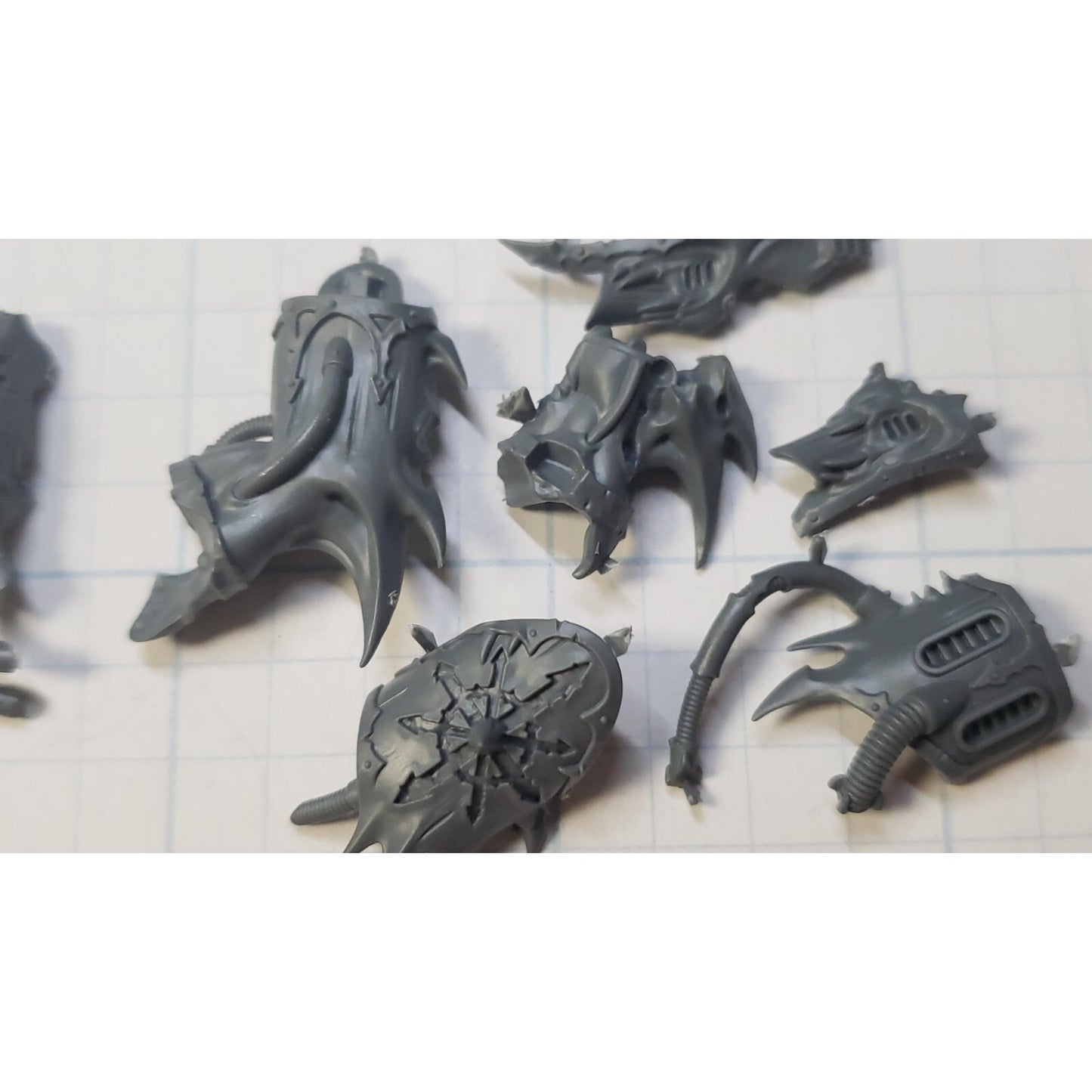 40k Chaos Space Marines Bit Daemon Prince Power Armor Arms Set