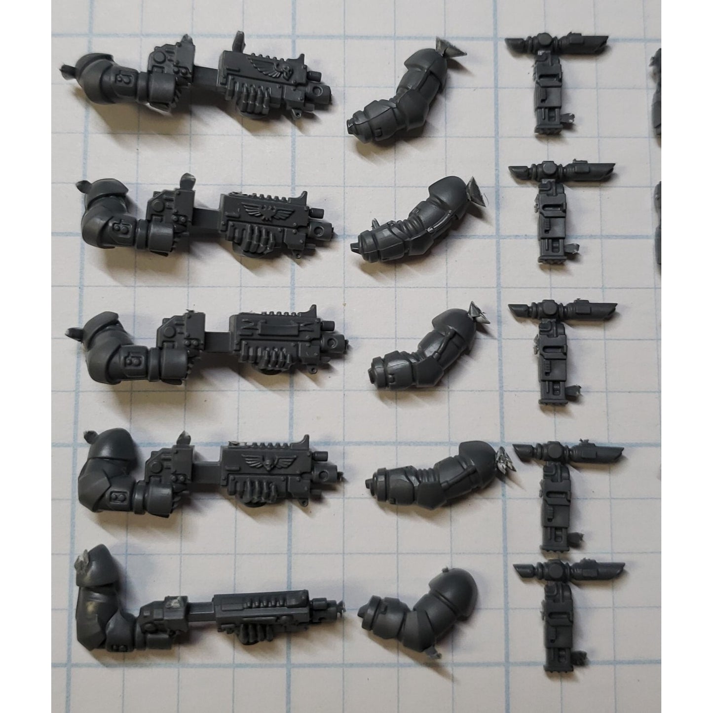 40K Space Marine Bits Primaris Intercessor Bolt Carbines w/Arms & Magazines x5