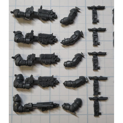 40K Space Marine Bits Primaris Intercessor Bolt Carbines w/Arms & Magazines x5