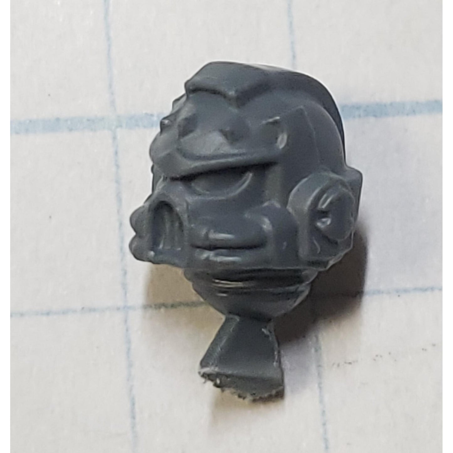 40k Space Wolves Bits Wolf Pack Grey Hunter Runed Diamond Helmet Heads x2 Set