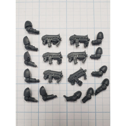 40K Space Marine Bits Reiver Bolt Carbines W/Arms x6