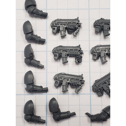 40K Space Marine Bits Reiver Bolt Carbines W/Arms x6