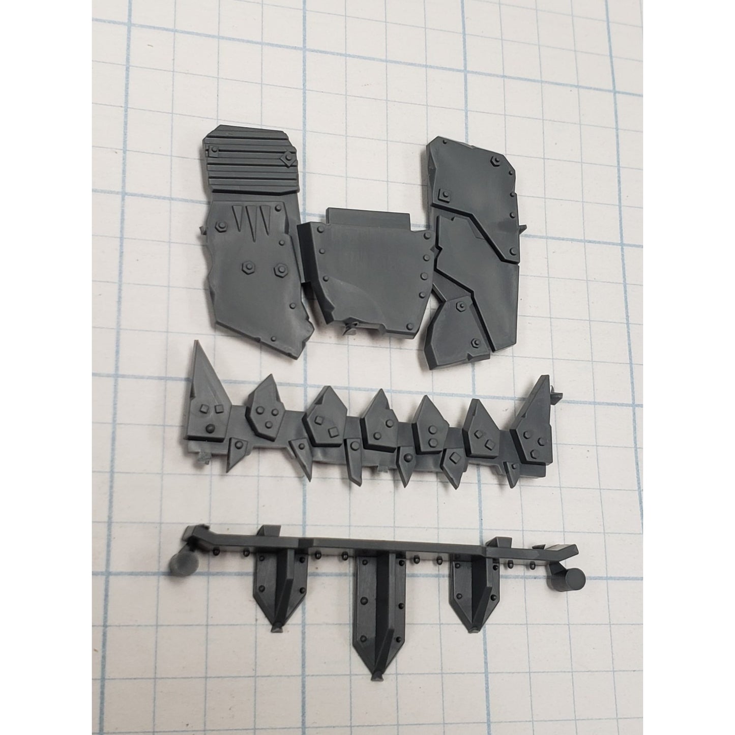 40k Ork Bits Trukk Front Scrap Ram Bumper RM01