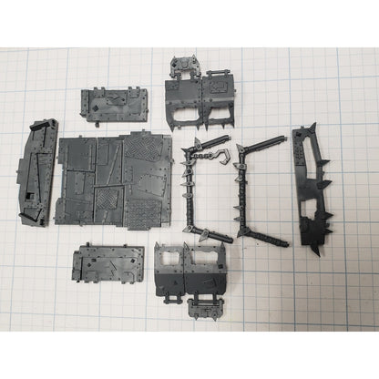 40k Ork Bits Trukk Rear Bed w Armor & Supports Set