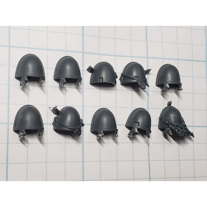40k Space Wolves Bits Grey Hunters Shoulder Pads x10 Set SP10