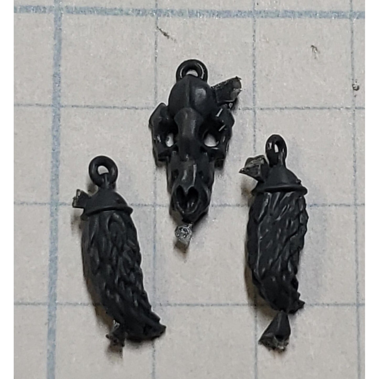 40k Space Wolves Bits Wolf Pack Grey Hunter Wolf Tail & Skull Talismans