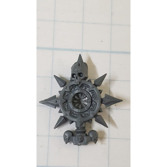 40K Chaos Space Marine Bits Champion Backpack Icon w Star & Skull #134