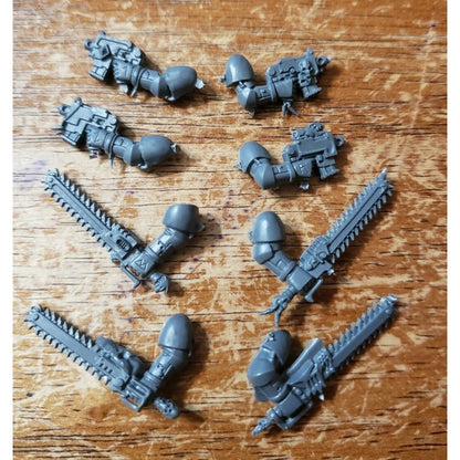 40k Space Wolves Bits Wolf Pack Blood Claws Chainsword & Bolt Pistol x4 Set