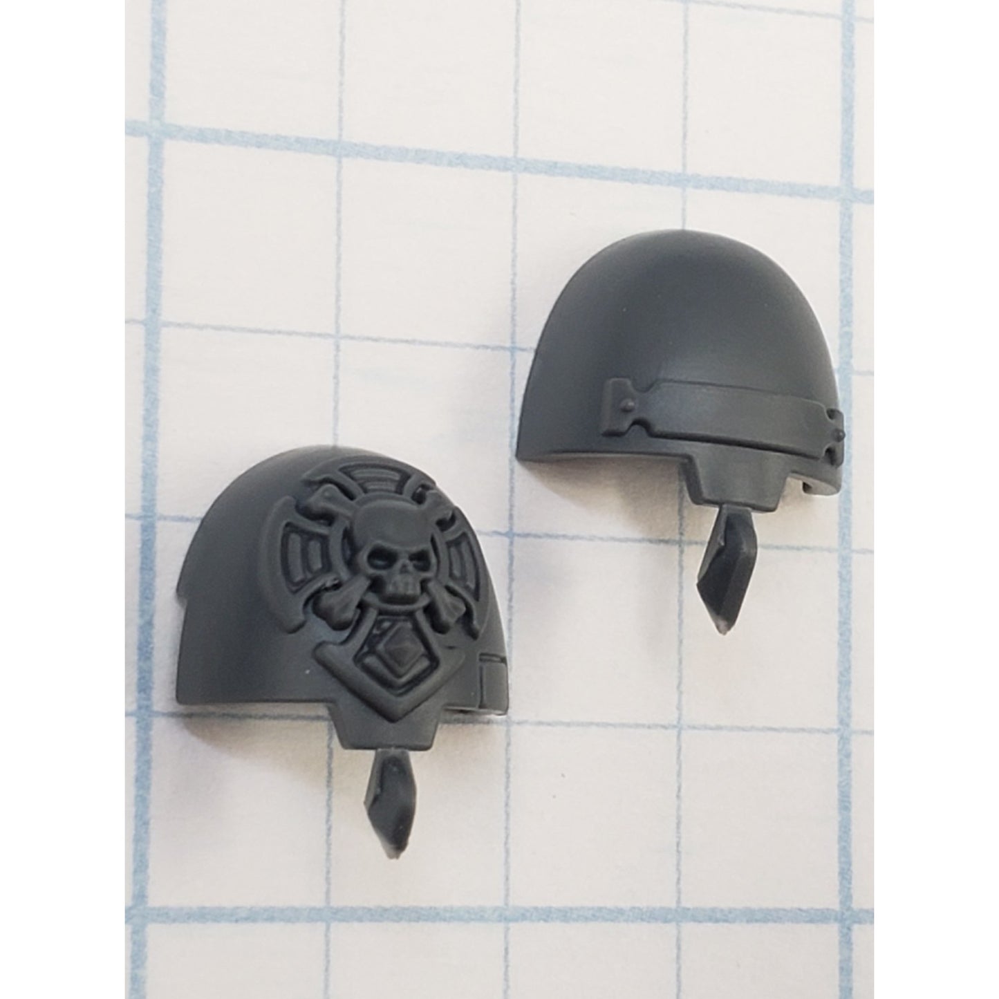 40k Space Marines Bits Terminator Squad Sergeant Crux & Banner Shoulder Pad #106