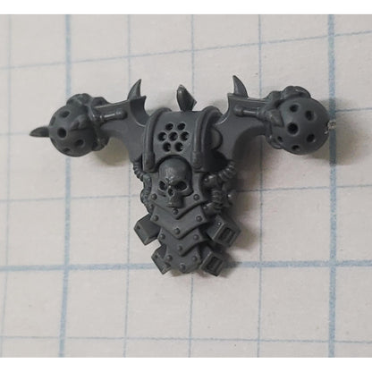40K Chaos Space Marine Bits Legionary Backpack w Skull #136
