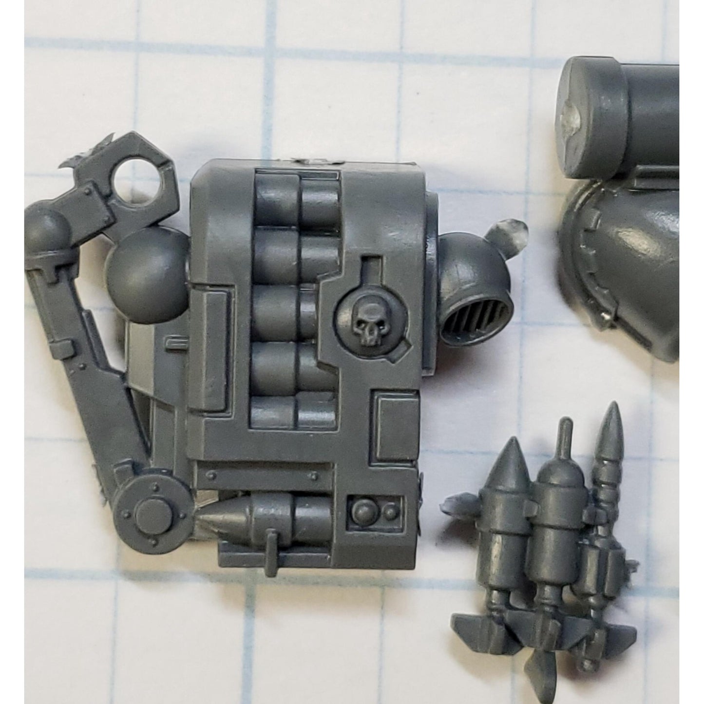 40k Space Marine Bits Devastator Missile Launcher w/ammo 40k