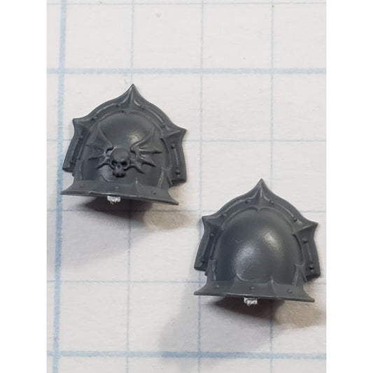 40k Night Lords Bits Nemesis Claws Kill Team Visionary Crested Shoulder Pads B04