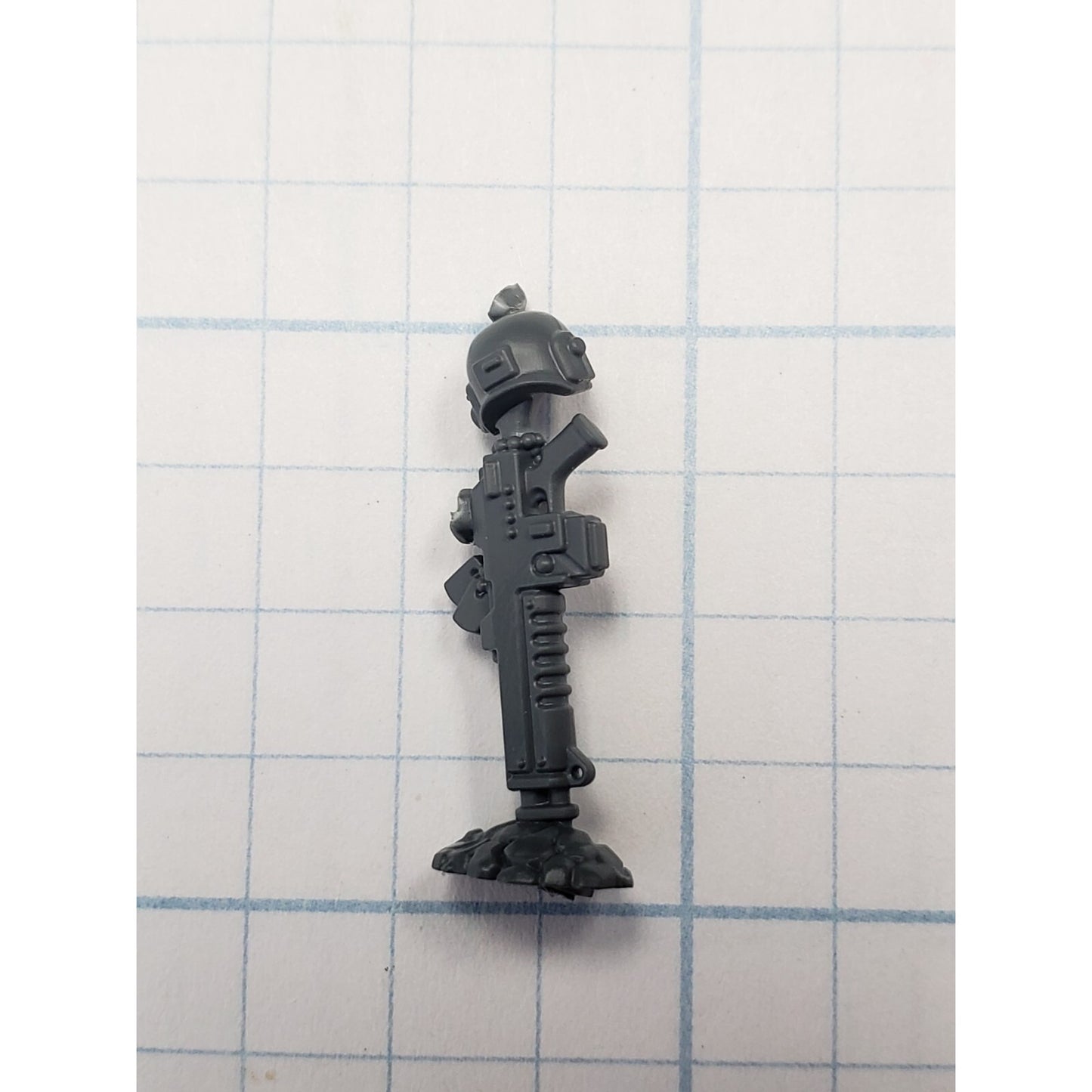 40k Astra Militarum Bits Cadian Upgrade Helmet & Lasgun Grave Marker