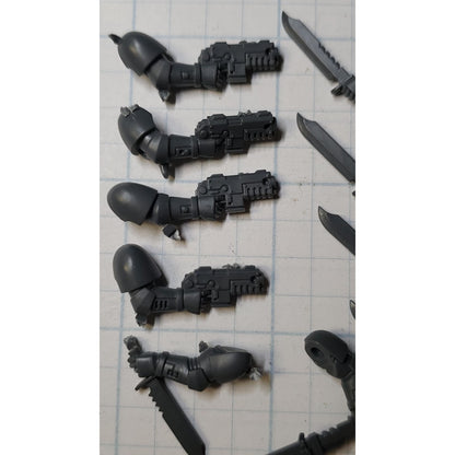 40k Space Marine Bits Reiver Combat Blades Bolt Pistol S10