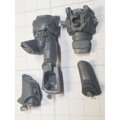 30K Space Marine Bits Mark 6 VI Assault Squad Torso Legs #01